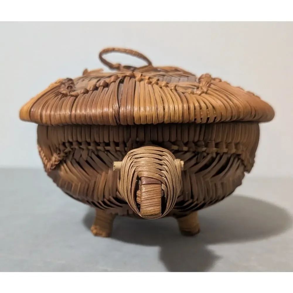 Vintage Hand Woven Wicker Turtle Basket Lidded Trinket Box Rattan Tortoise